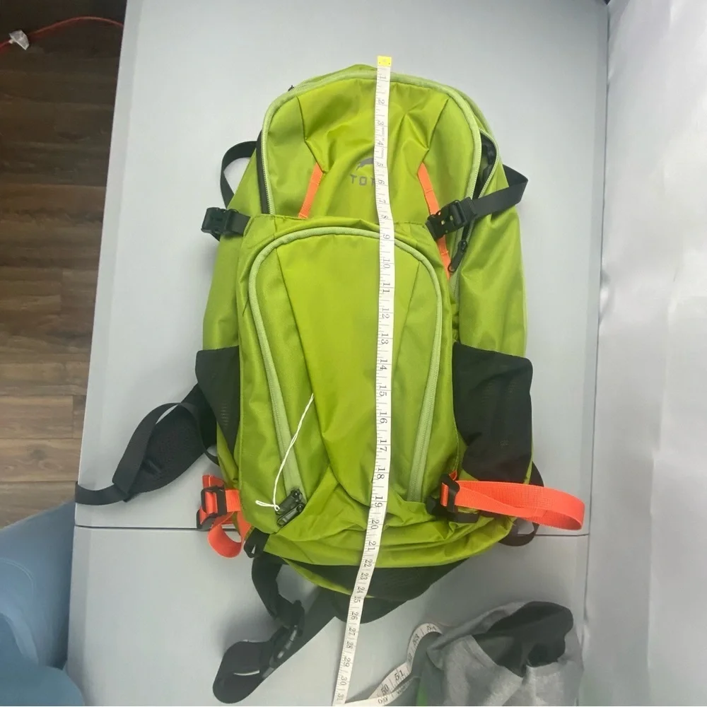 TOPI Outdoor Adventure Green Multi-Compartment Rugged Hiking Backpack Bag